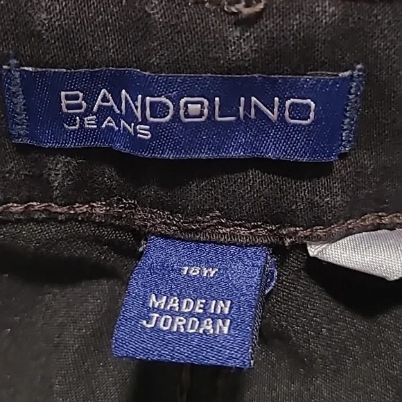 SALE!! Bandolino Jeans - Picture 5 of 11